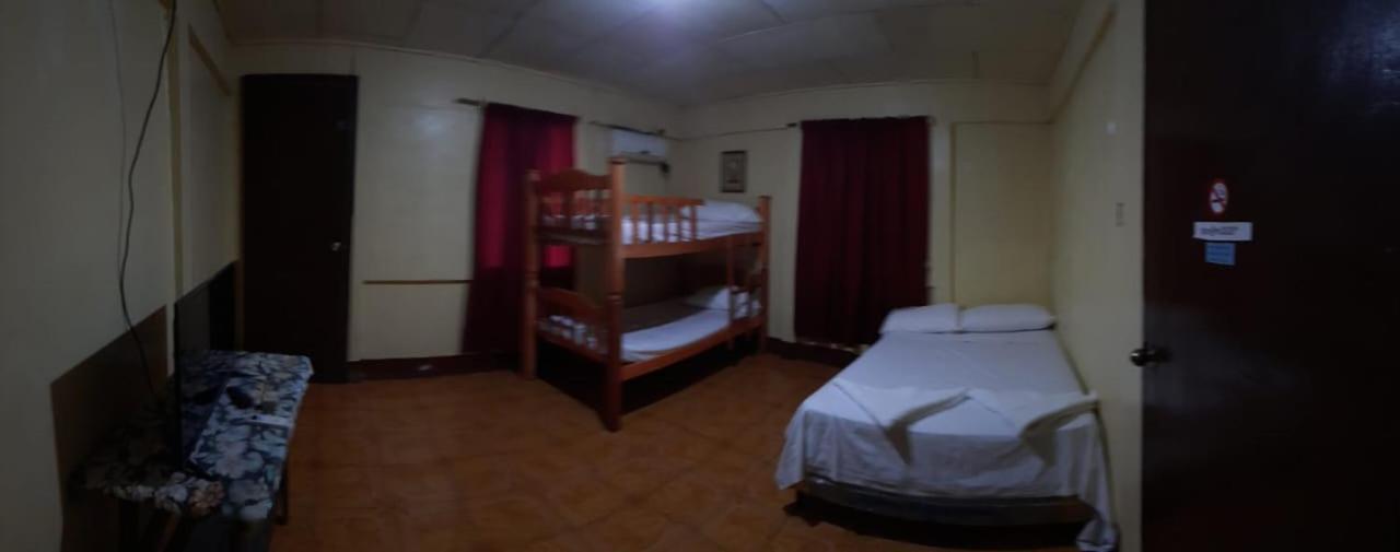 Tropical Dreams Hostel South End Buitenkant foto